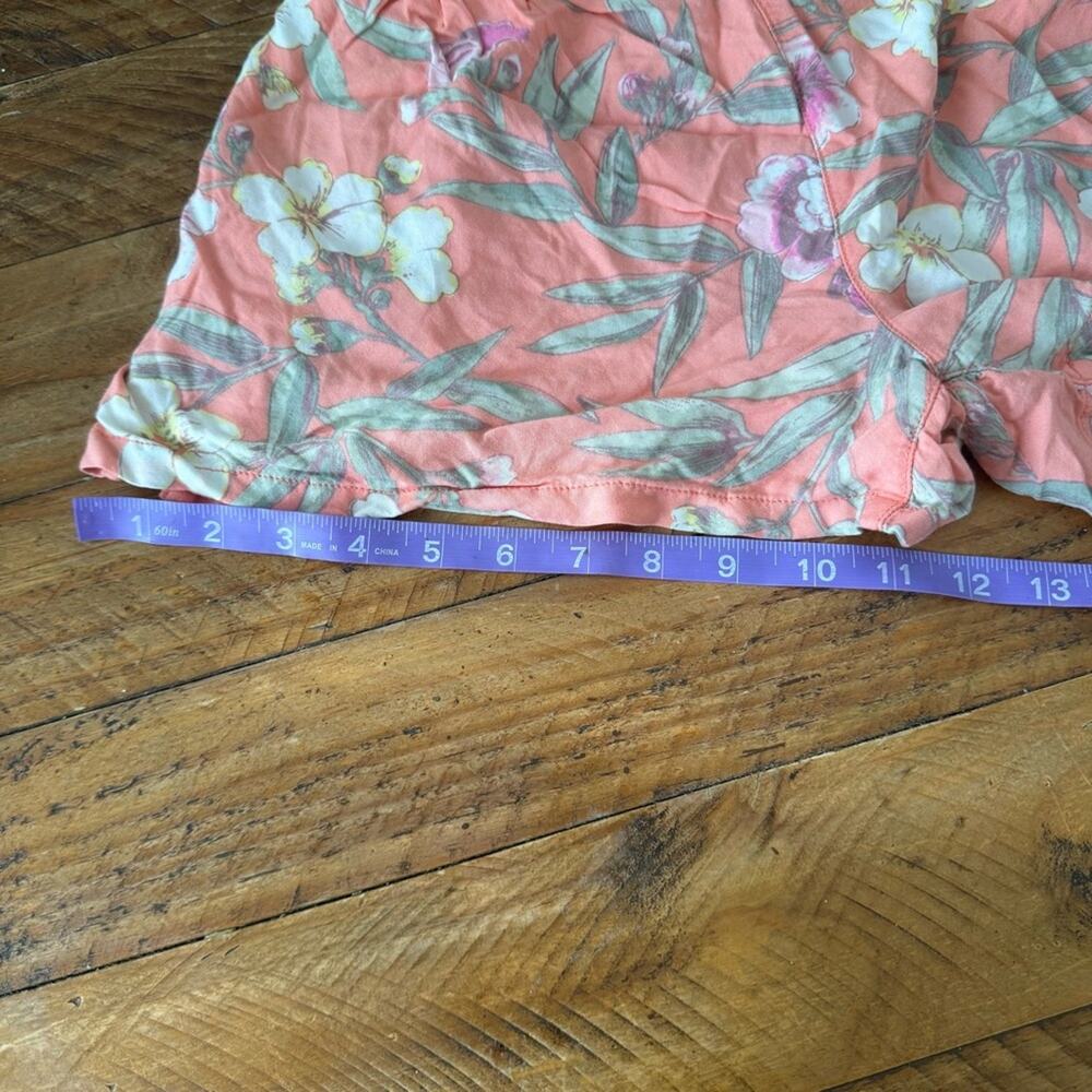 American Eagle Outfitters pull on Floral Coral Shorts - Picture 8 of 8